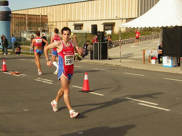 A.Martinez.- 20 km.